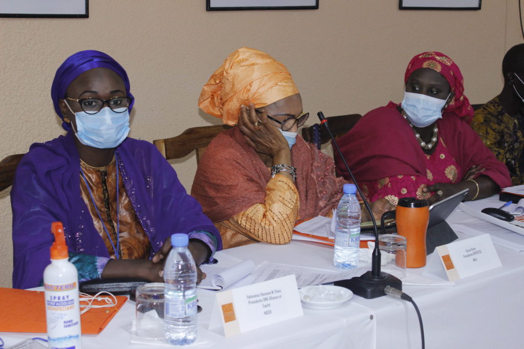 Rencontre regionale La stabilite democratique comme solution a la consolidation de la paix en Afrique de lOuest 0021