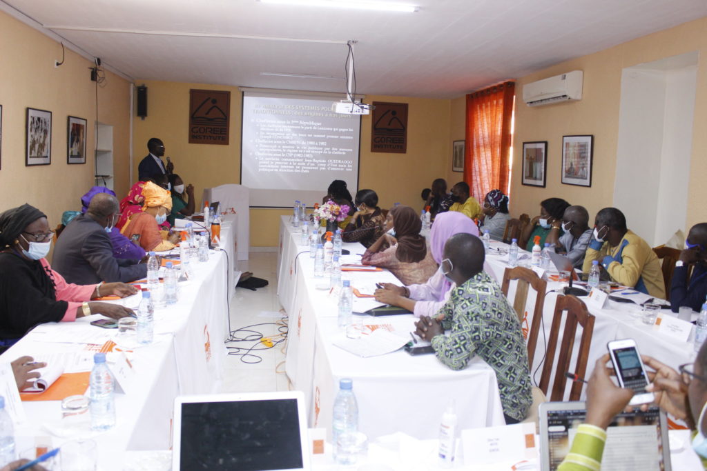 Rencontre regionale La stabilite democratique comme solution a la consolidation de la paix en Afrique de lOuest 0058