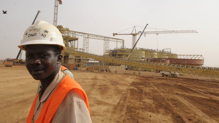 Webinaire sur la bonne gouvernance des ressources naturelles en Afrique partage dexperiences sur la gestion des revenus generes par le secteur extractif en Guinee au Senegal et en Cote dIvoire